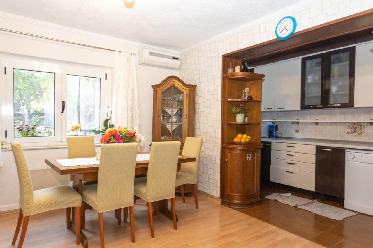 Apartment A&A Макарска Екстериор снимка