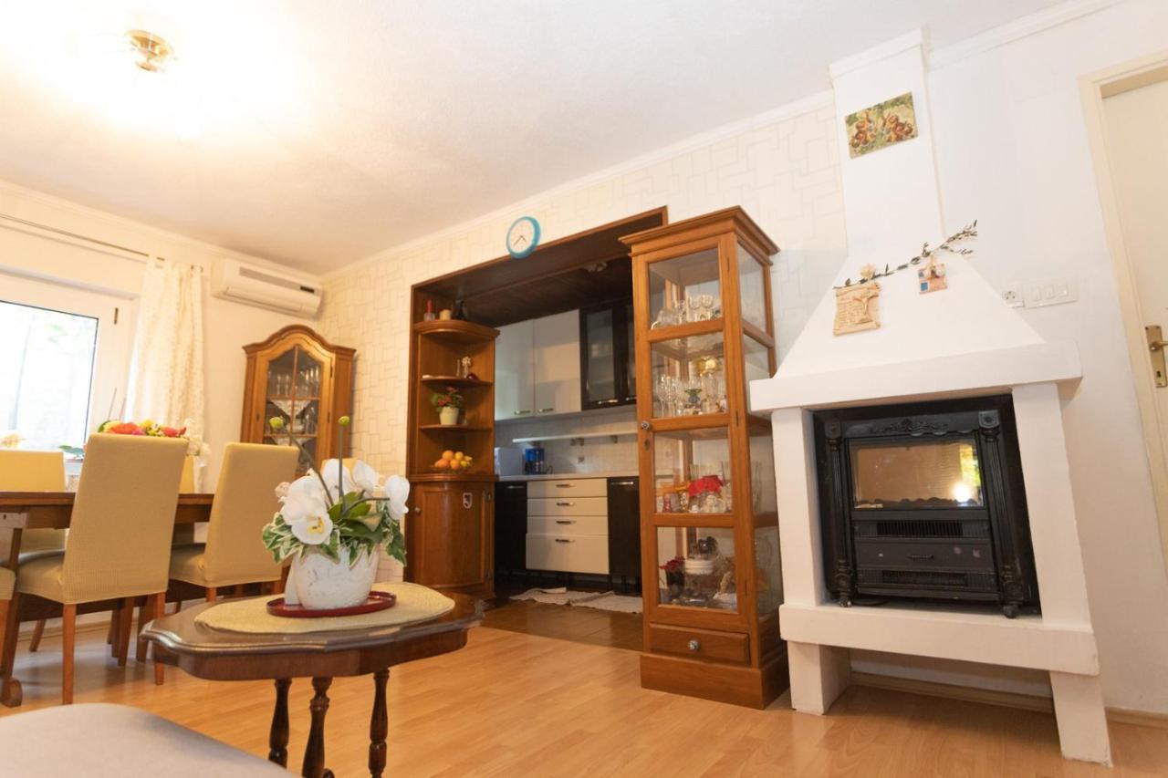 Apartment A&A Макарска Екстериор снимка